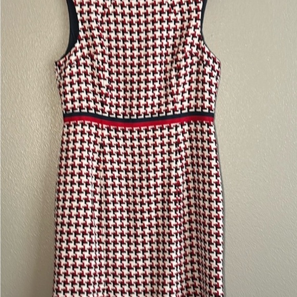 Boden Sleeveless Ayla Tweed Houndstooth Dress - Picture 2 of 6